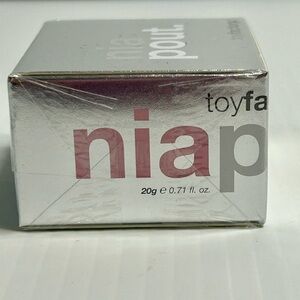 Toyfactory Nia Pout Lip Mask